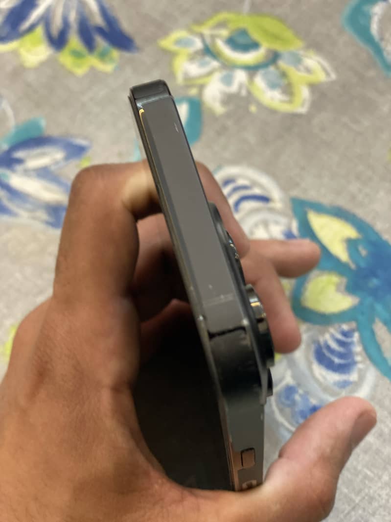Iphone 14 pro 3