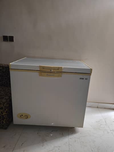 Waves deep freezer  Single door non inverter