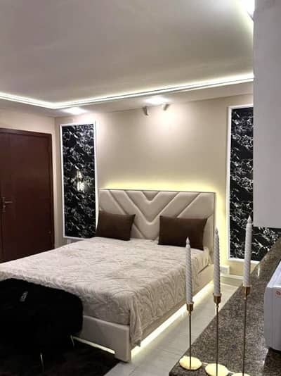 Per day and weekly basis, Studio fully furnished luxury apartments available for rent in Gulberg Greens Islamabad.