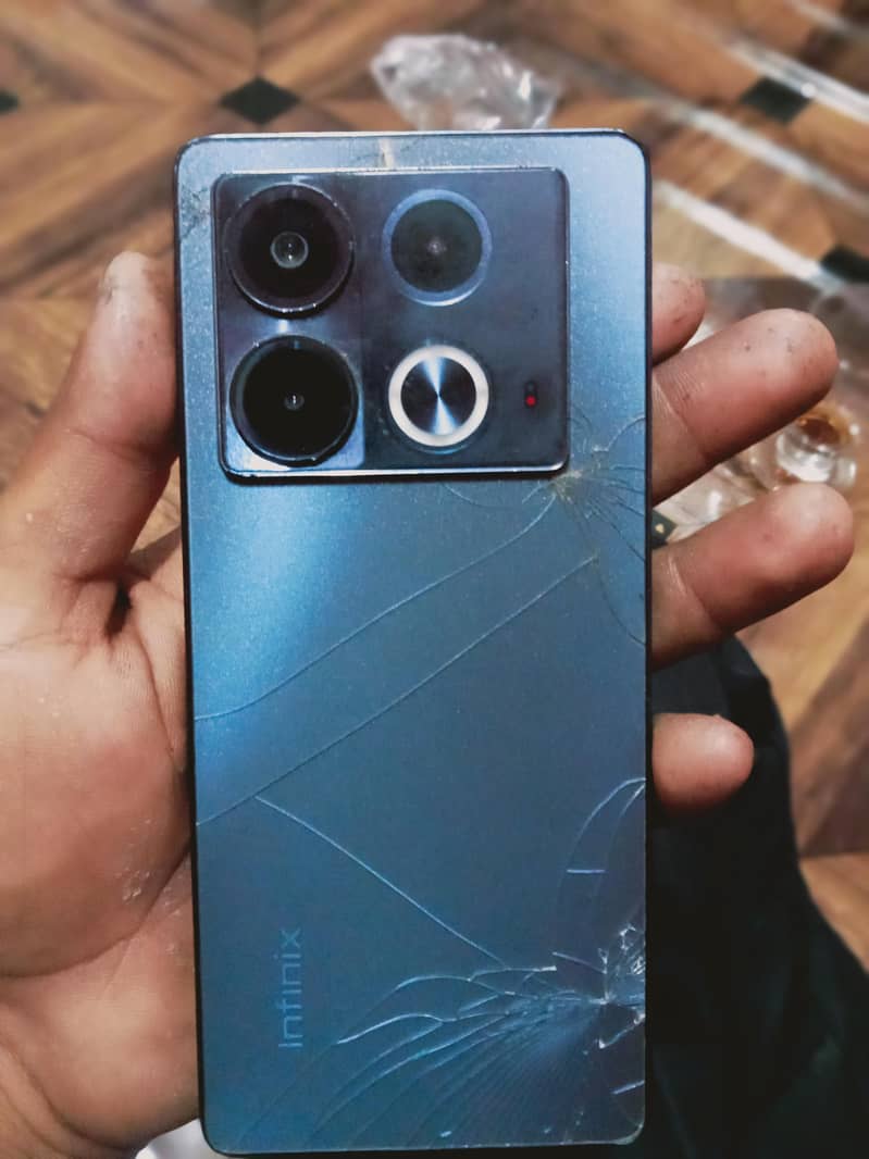 note 40 0