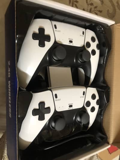 Arcade games player