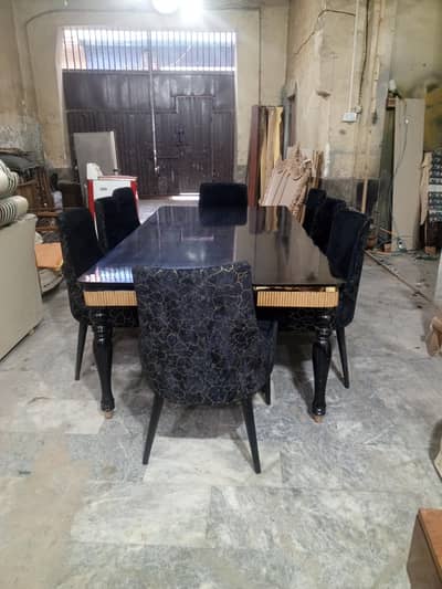 Dining with 8 chair