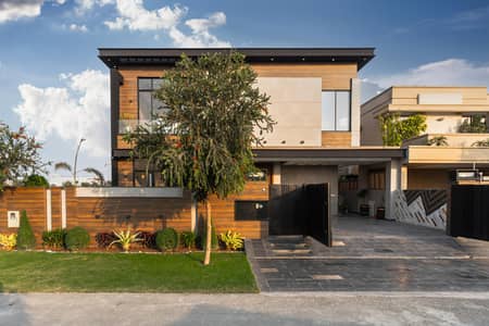 Sophisticated 1 Kanal Residence in Elite Community
