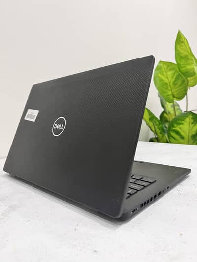 Dell Latitude 7420 – Premium Business Laptop