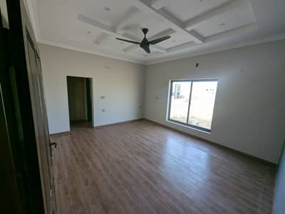 1 kanal House For Sale