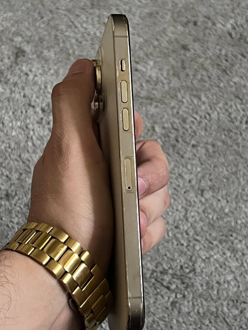 Iphone 14 Pro Max 6