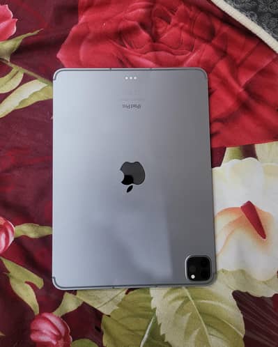 apple i pad pro 2022 M2 chip 256 gb sim varient ipad m2