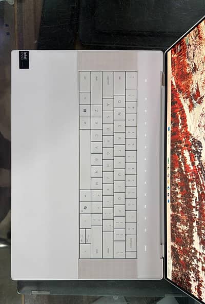 Dell XPS 16 9640 ultra 9 RTX 4070 8GB8