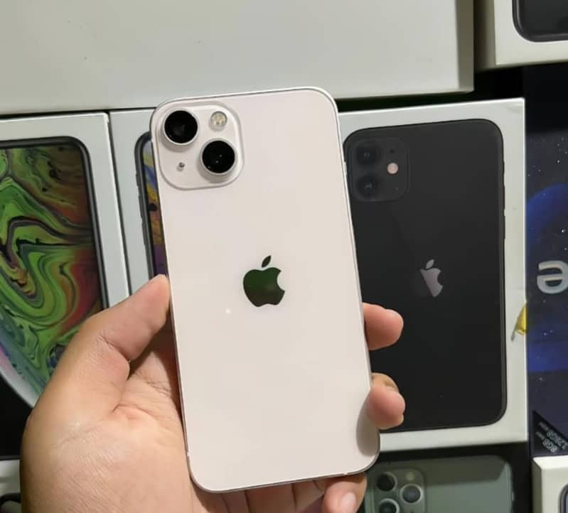 iPhone 13 0