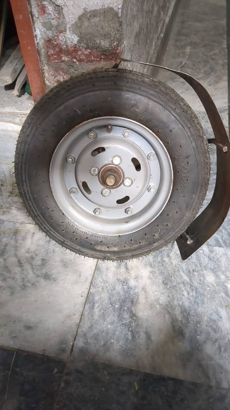 ScootyTyres 1