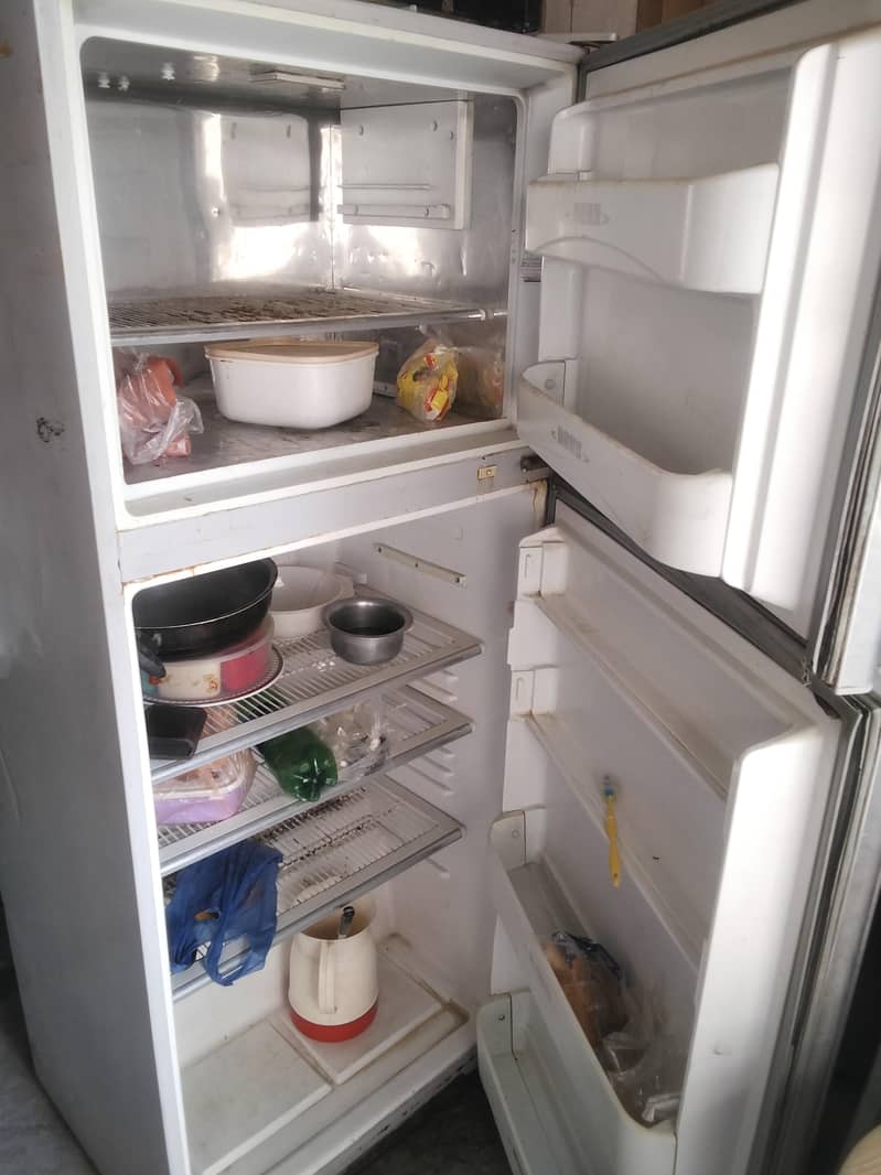 Dawlance fridge 1
