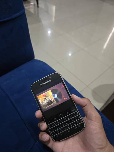 BlackBerry Classic Q20 Official PTA Approved | Excellent Condition.