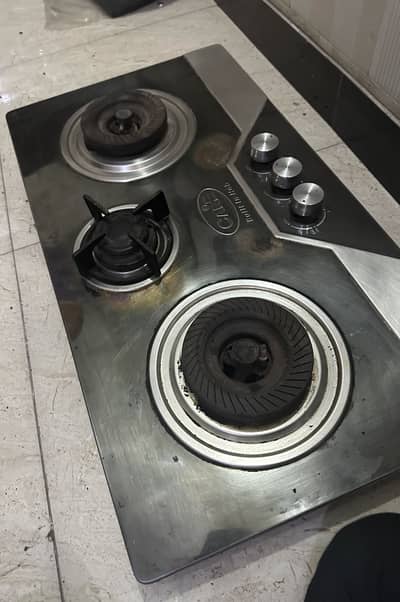 Gas stove