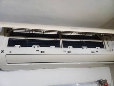 orient DC inverter ac  1.5 ton