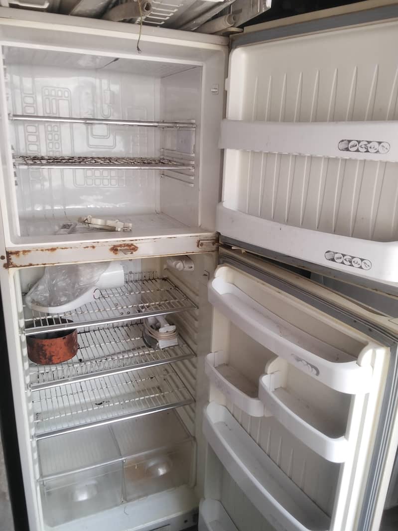 orient fridge 1