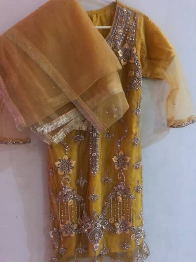 Dress urgent sale