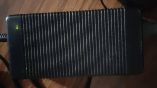 HP Original 230w  laptop charger