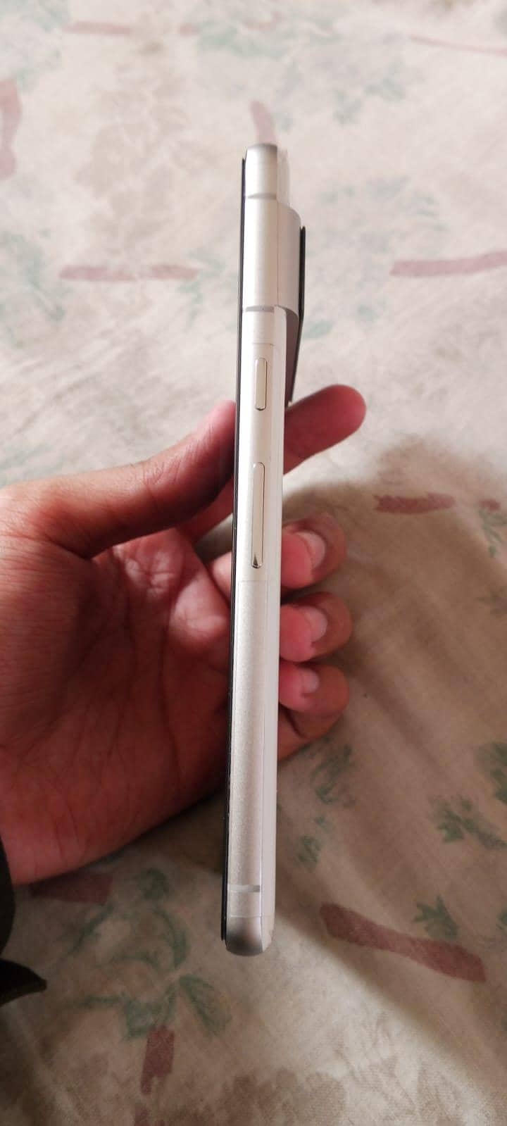 GOOGLE PIXEL 7 4
