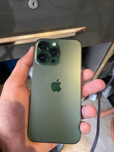 Iphone 13 pro factory unlock 128 gb 10/10