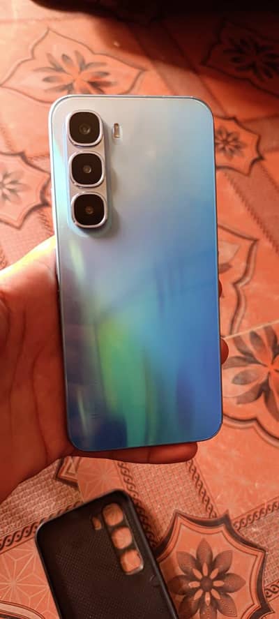 Infinix Hot 60 pro 8+5/128