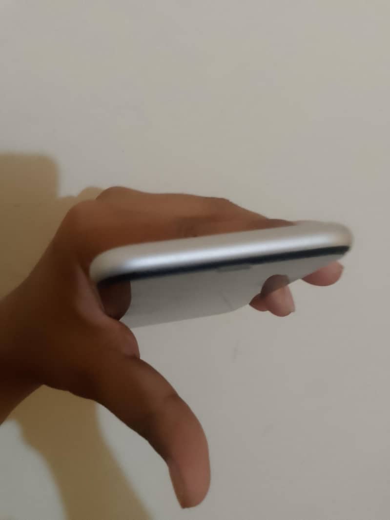 iphone 11 3