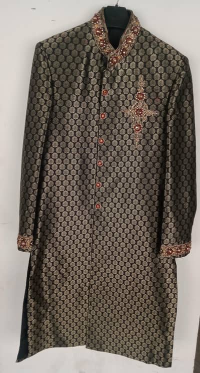 Sherwani kulla & Khussa