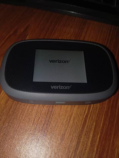 Verizon MIFI 8800l 4G Device