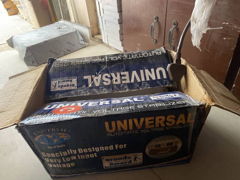 universal Stablizer 5000w 1