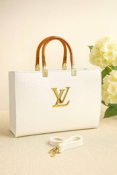 women luxury handbag & zipper pocket