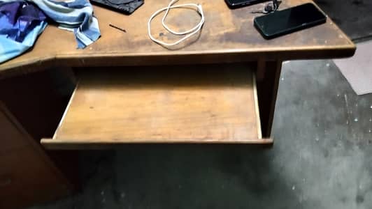 Computer Table Used