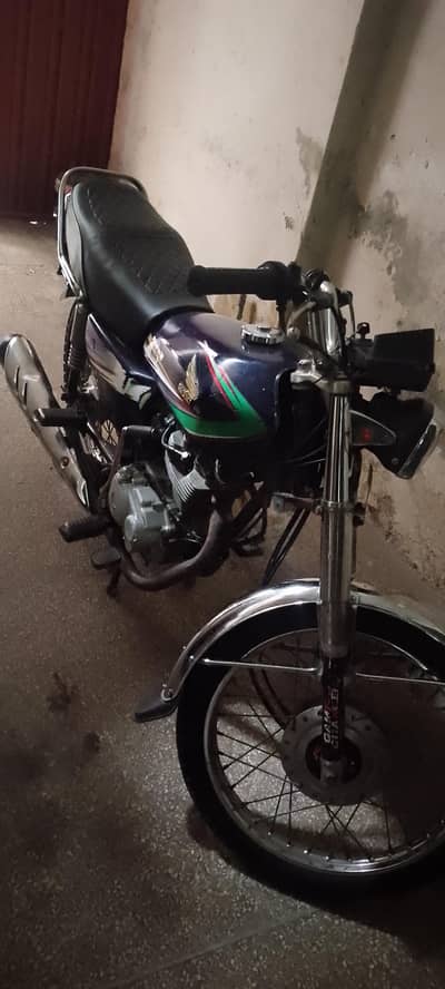 Honda cg 125 14 model Exchange Honda CD 70 k sath