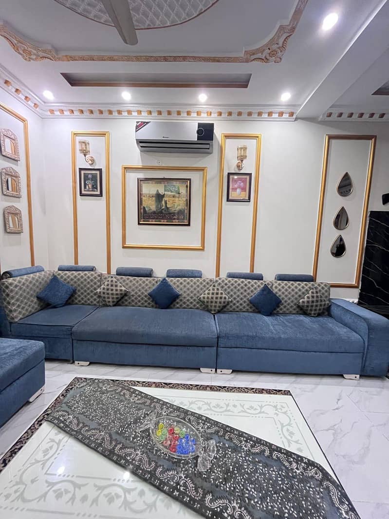 Double corner sofa set. 6