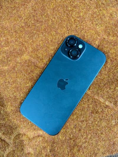 Apple iPhone 15