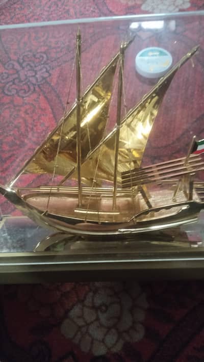 Luxury Golden Kuwaiti Dhow Ship Model