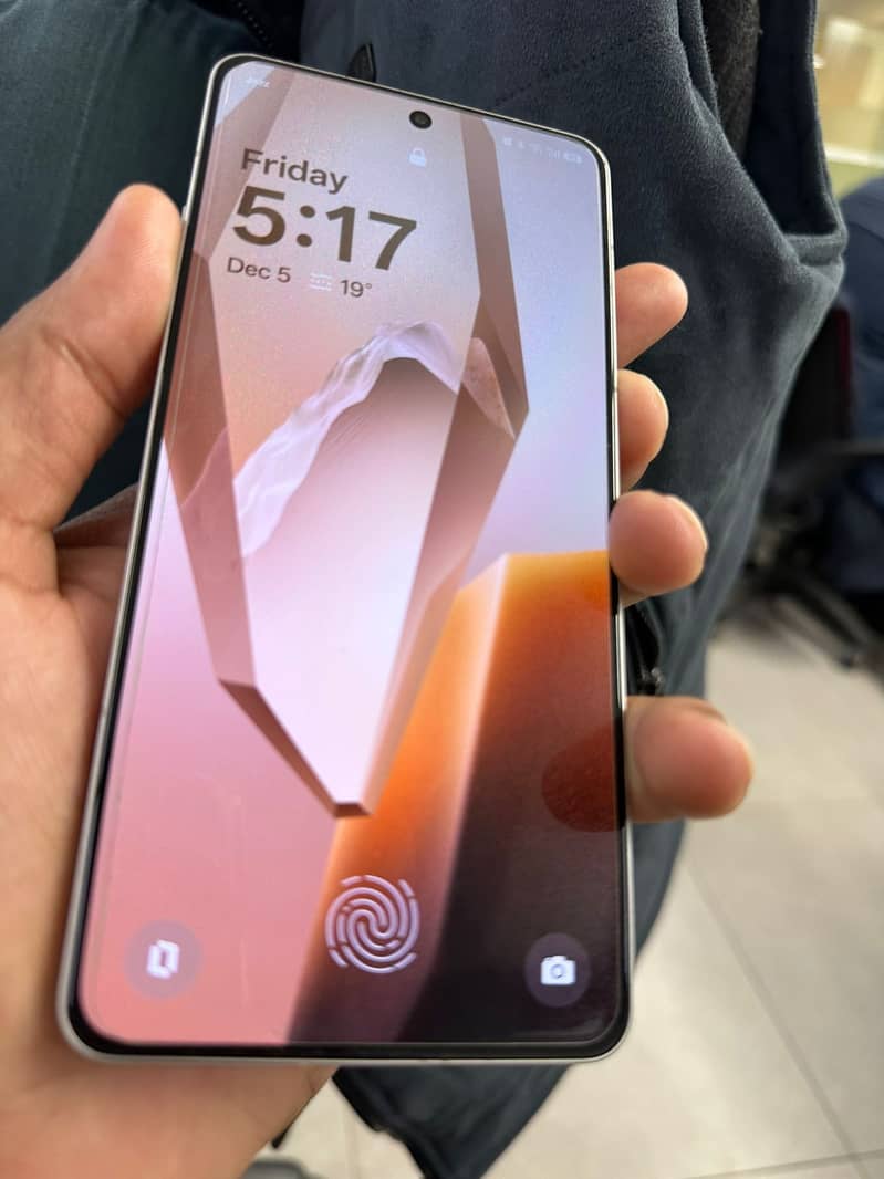 ONEPLUS ACE5 4