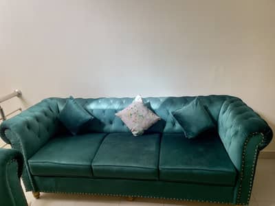 Luxury chesterfield sofa set - | Like new | 1 week used | Urgent sale
