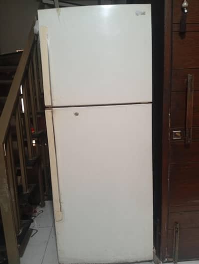 LG non frost fridge