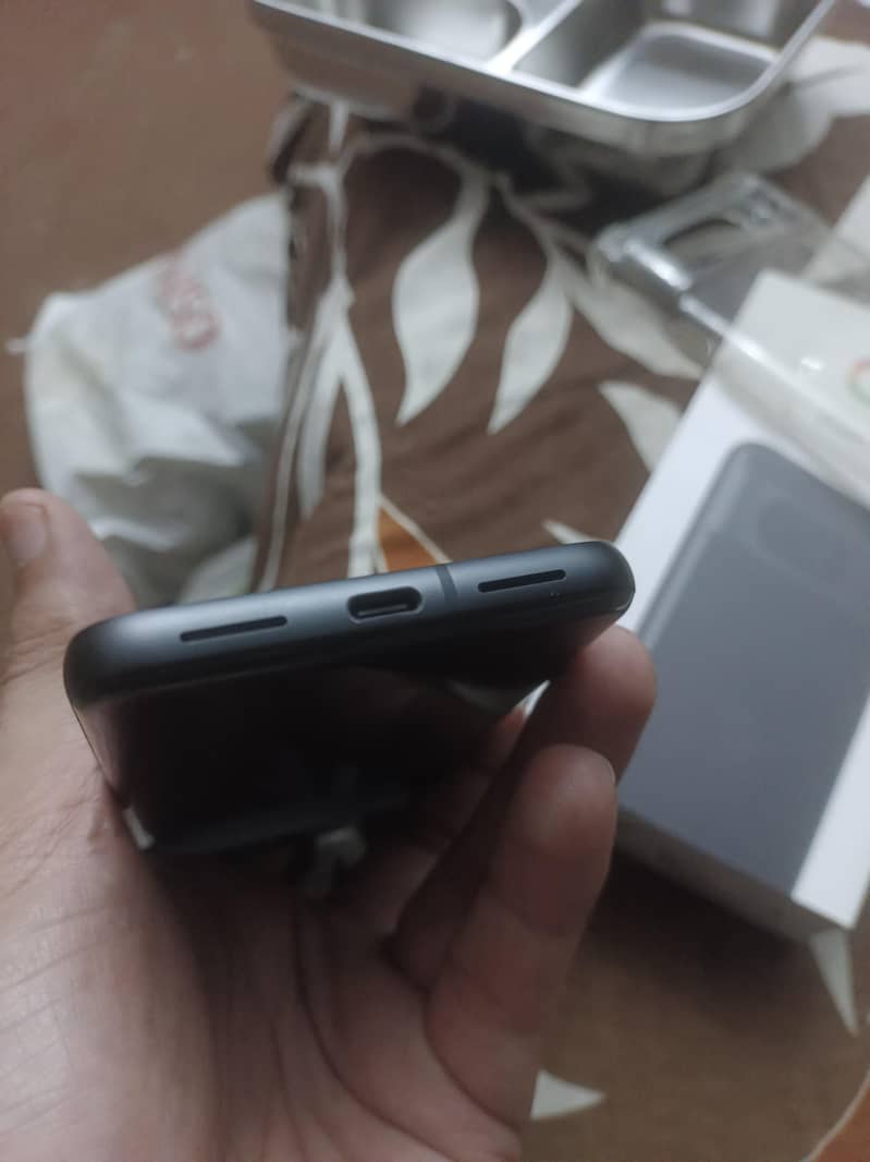 Google pixel 8 2