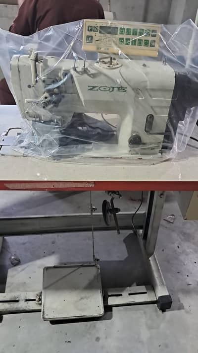 Zoje double needle machine