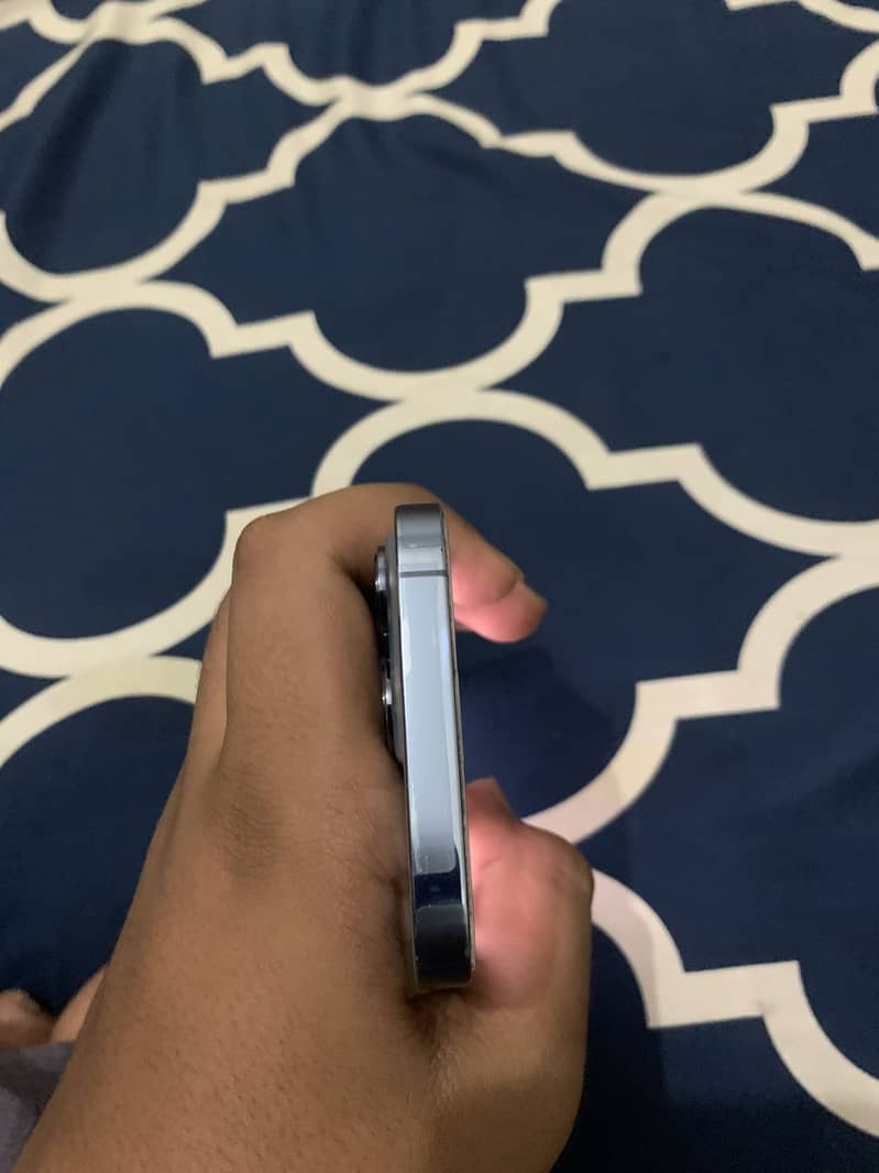 13 pro 2