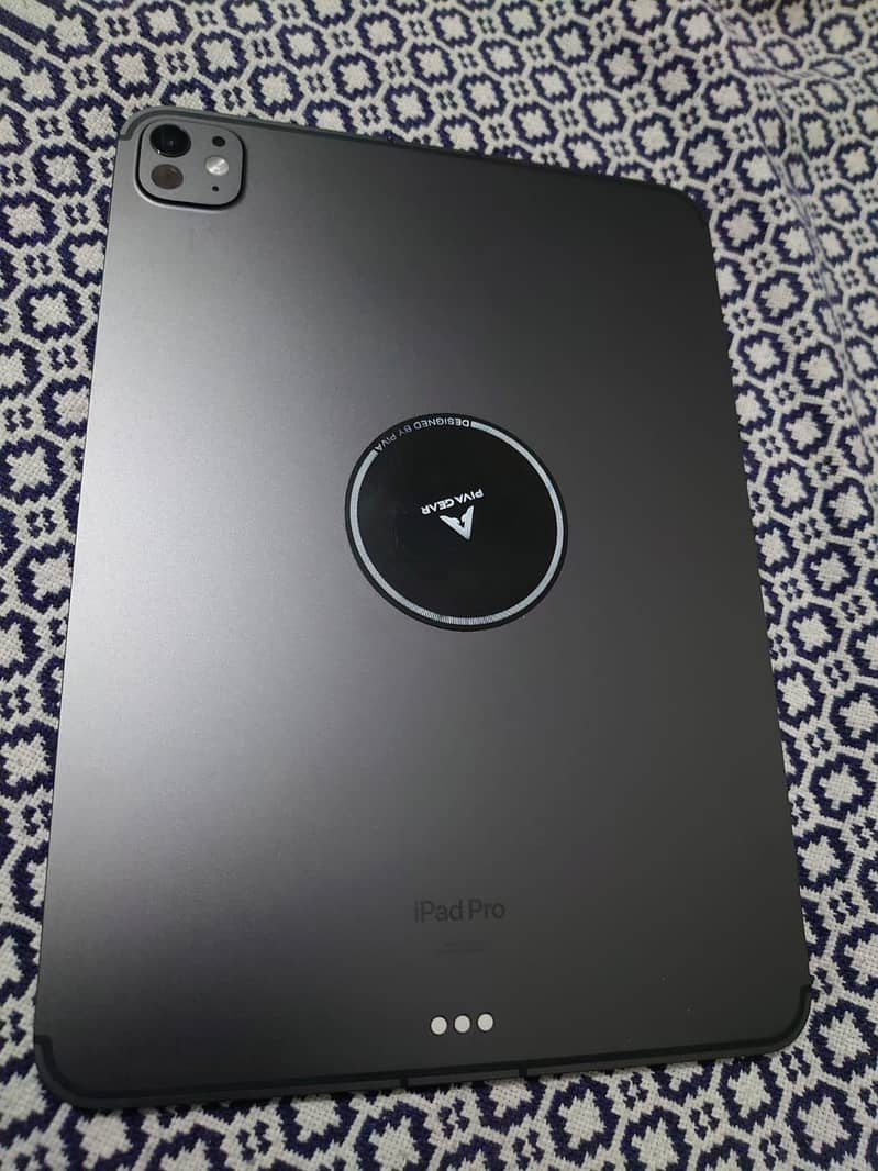 Ipad m4 complete box 0