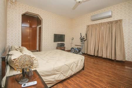 1 Kanal Independent Lower Portion Full Furnished