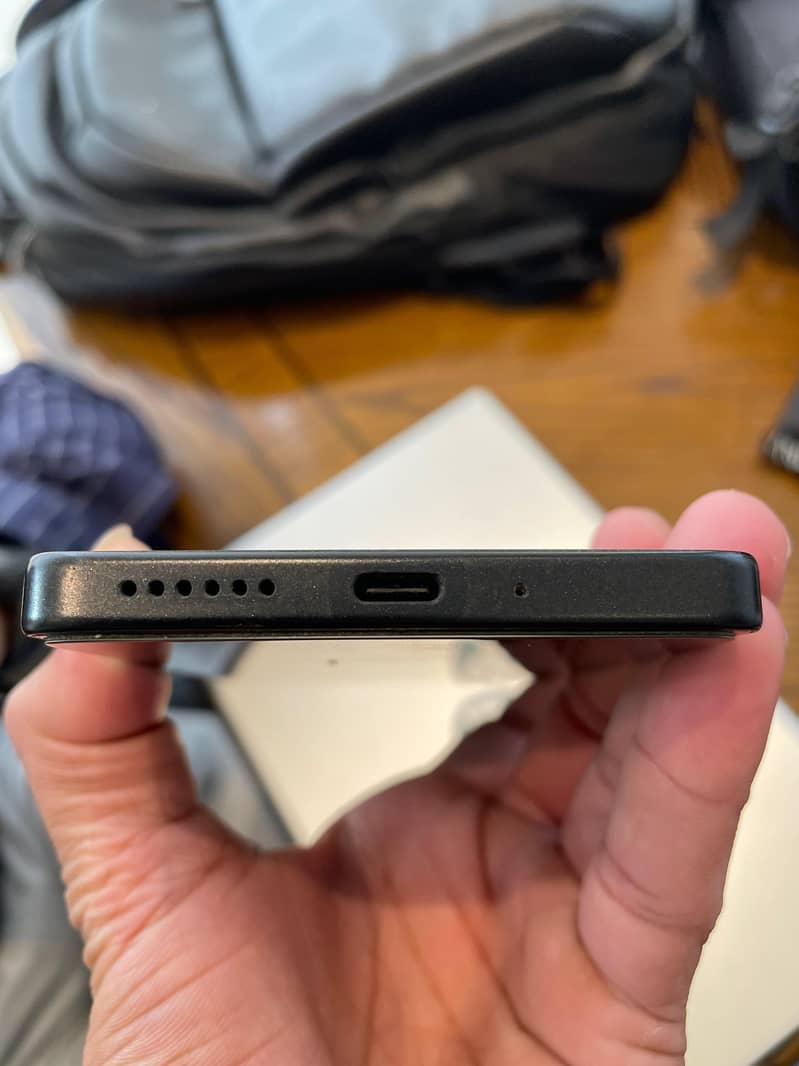 Redmi Note 13 pro 4