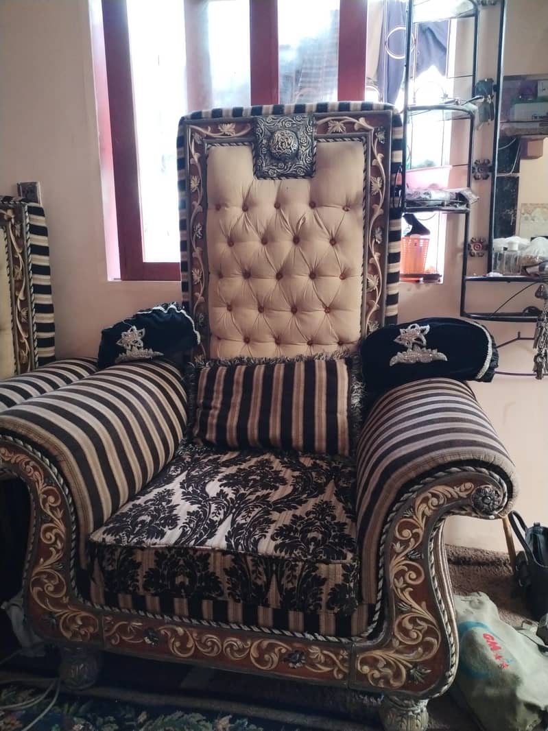 5 seater sofas 1