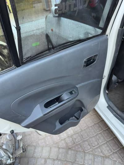 Suzuki cultus vxl total genuine mileage and body only 1 piece zakhmi
