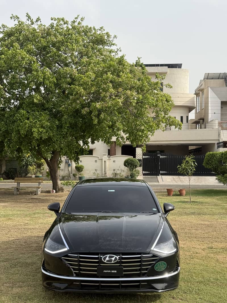 SONATA 2.5 0