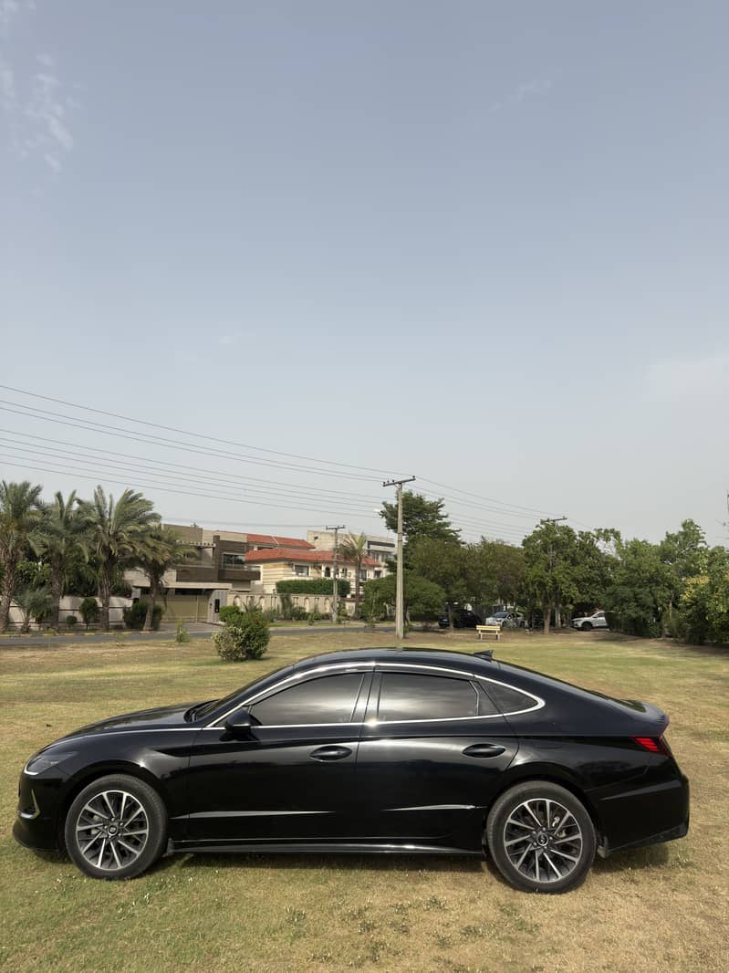 SONATA 2.5 6