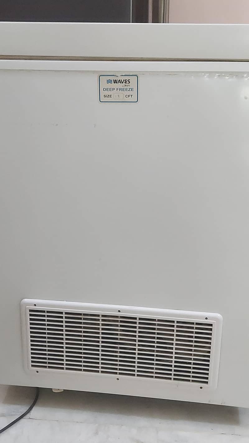 Waves Freezer Model 313 3