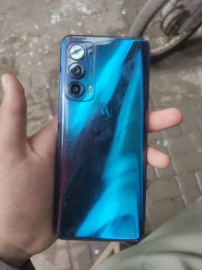 moto edge 2021  6gb  256.180 MP camera
