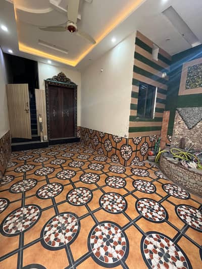 4 Marla Triple Story House For Sale